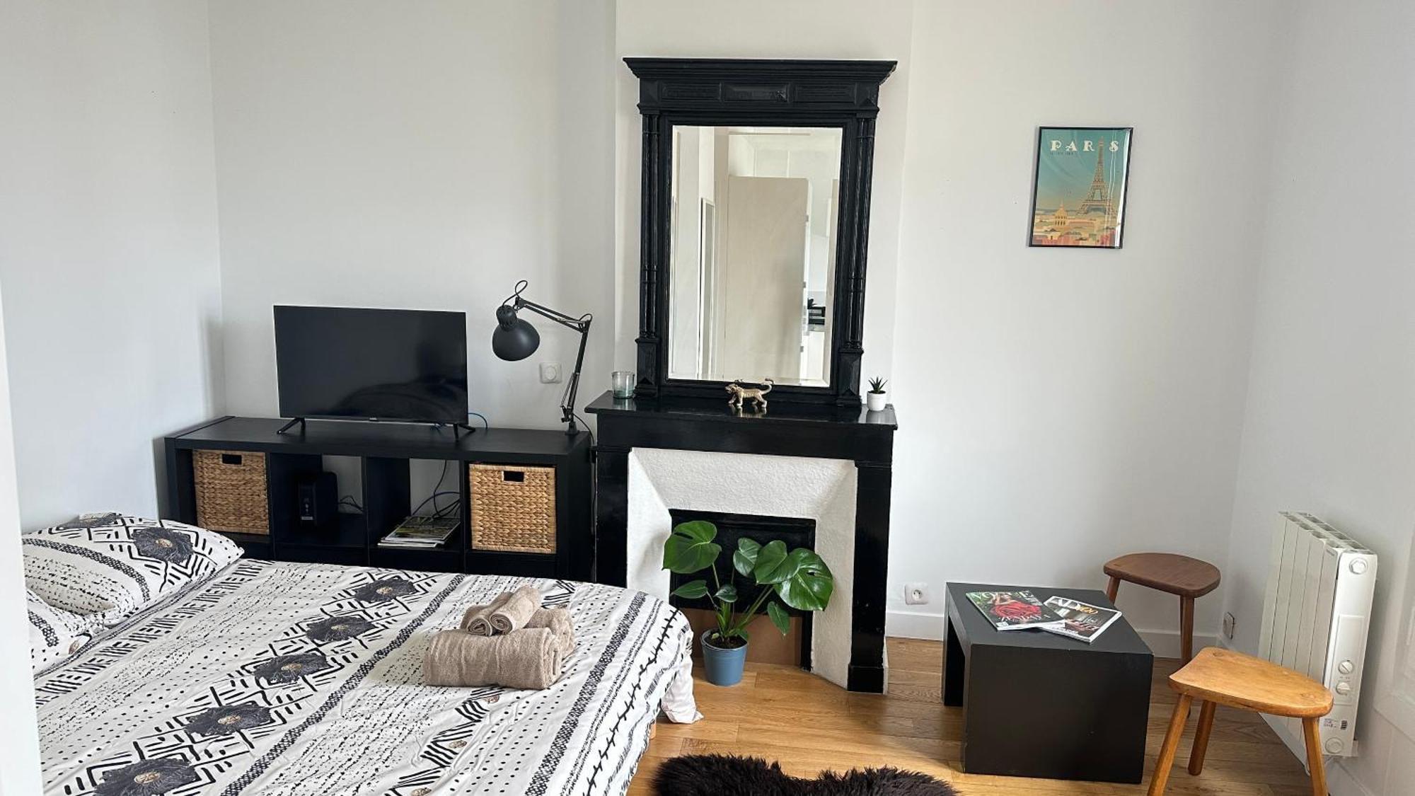 Appartement Charmant Studio Au Coeur Du 18E à Paris Extérieur photo