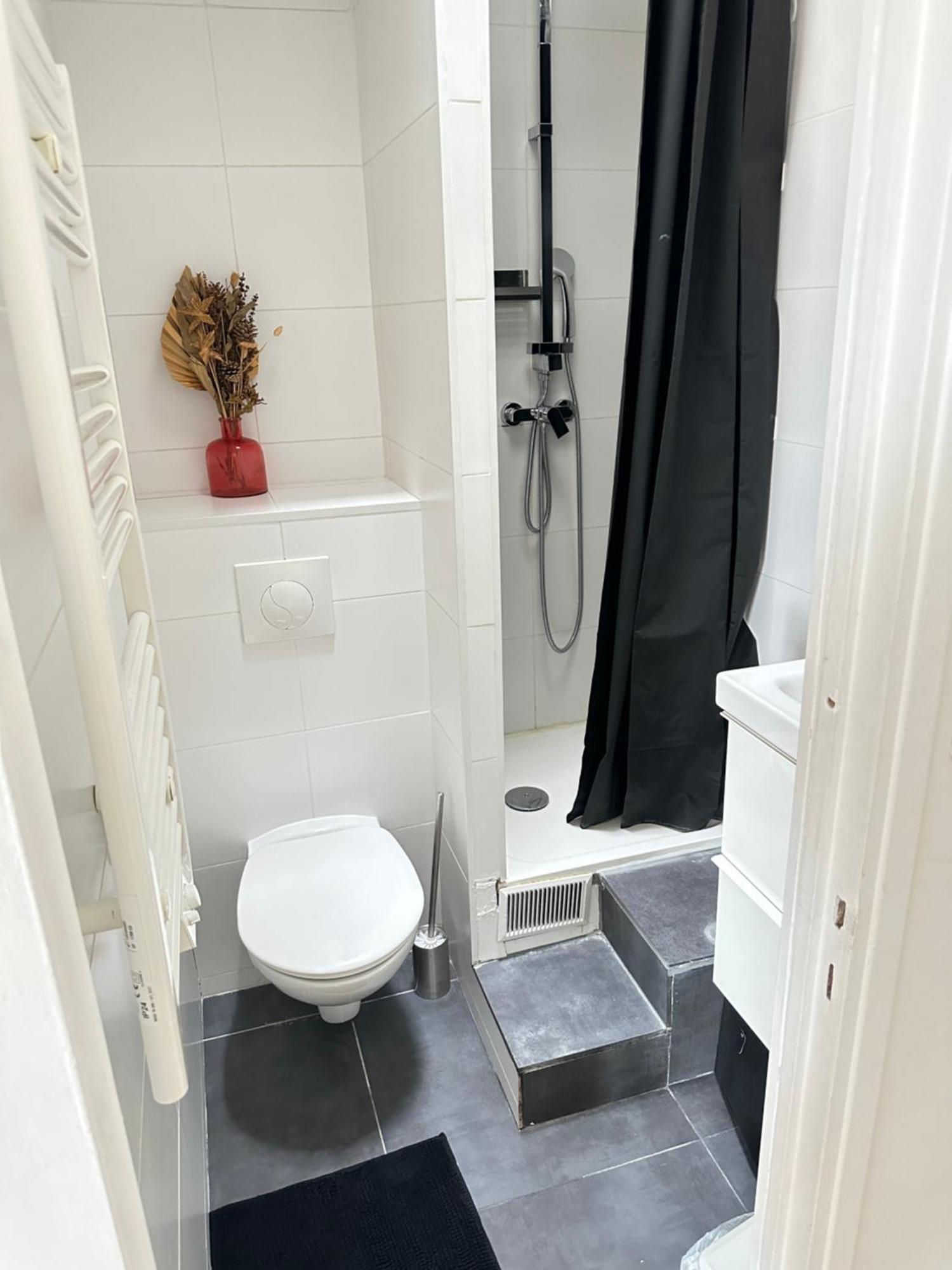 Appartement Charmant Studio Au Coeur Du 18E à Paris Extérieur photo