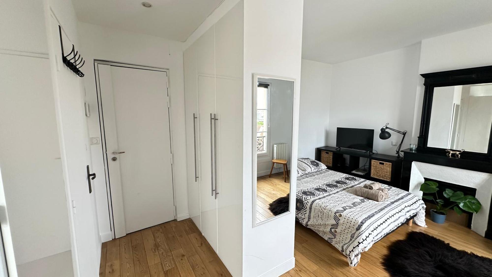 Appartement Charmant Studio Au Coeur Du 18E à Paris Extérieur photo